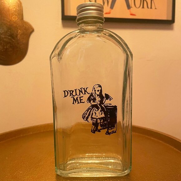 Barnes & Noble Other - RARE Alice In Wonderland Drink Me Flask